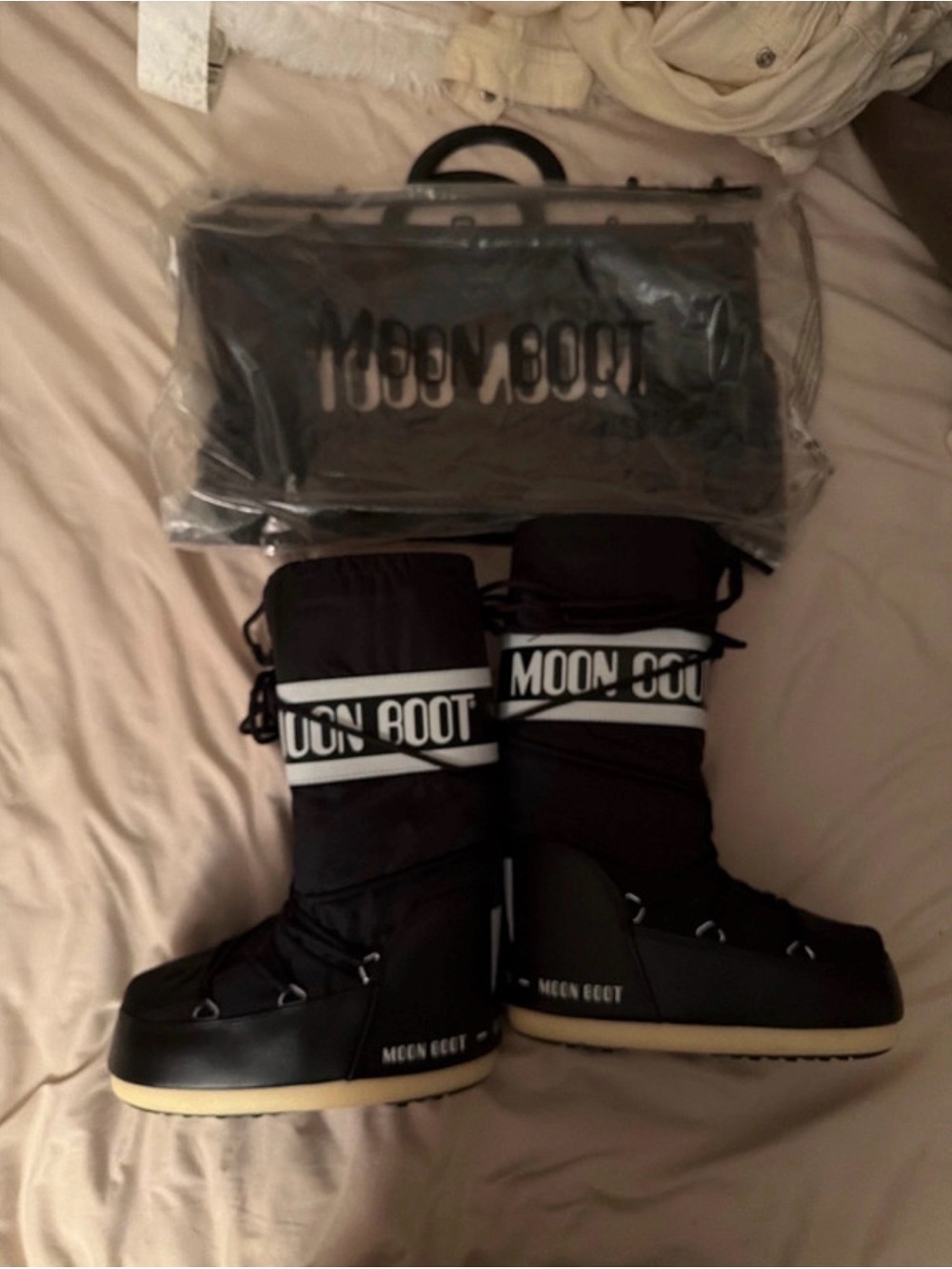 Moon Boot Black Lace-Up Snow Boots